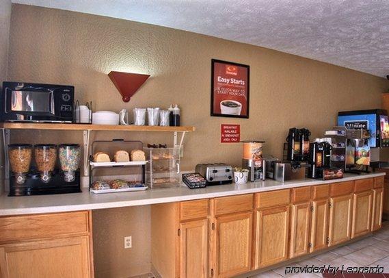 Econo Lodge Ottawa Restaurace fotografie