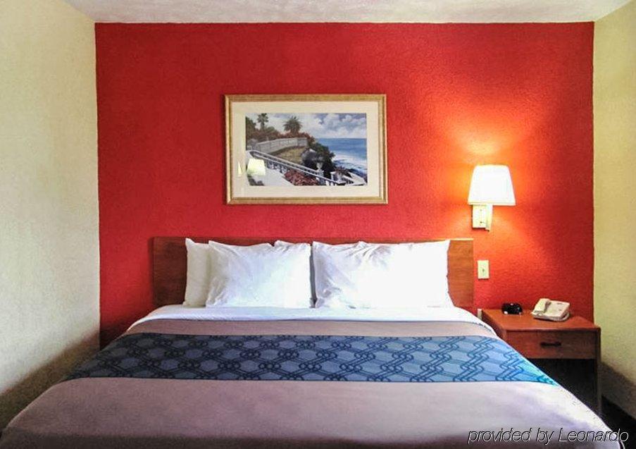 Econo Lodge Ottawa Exteriér fotografie