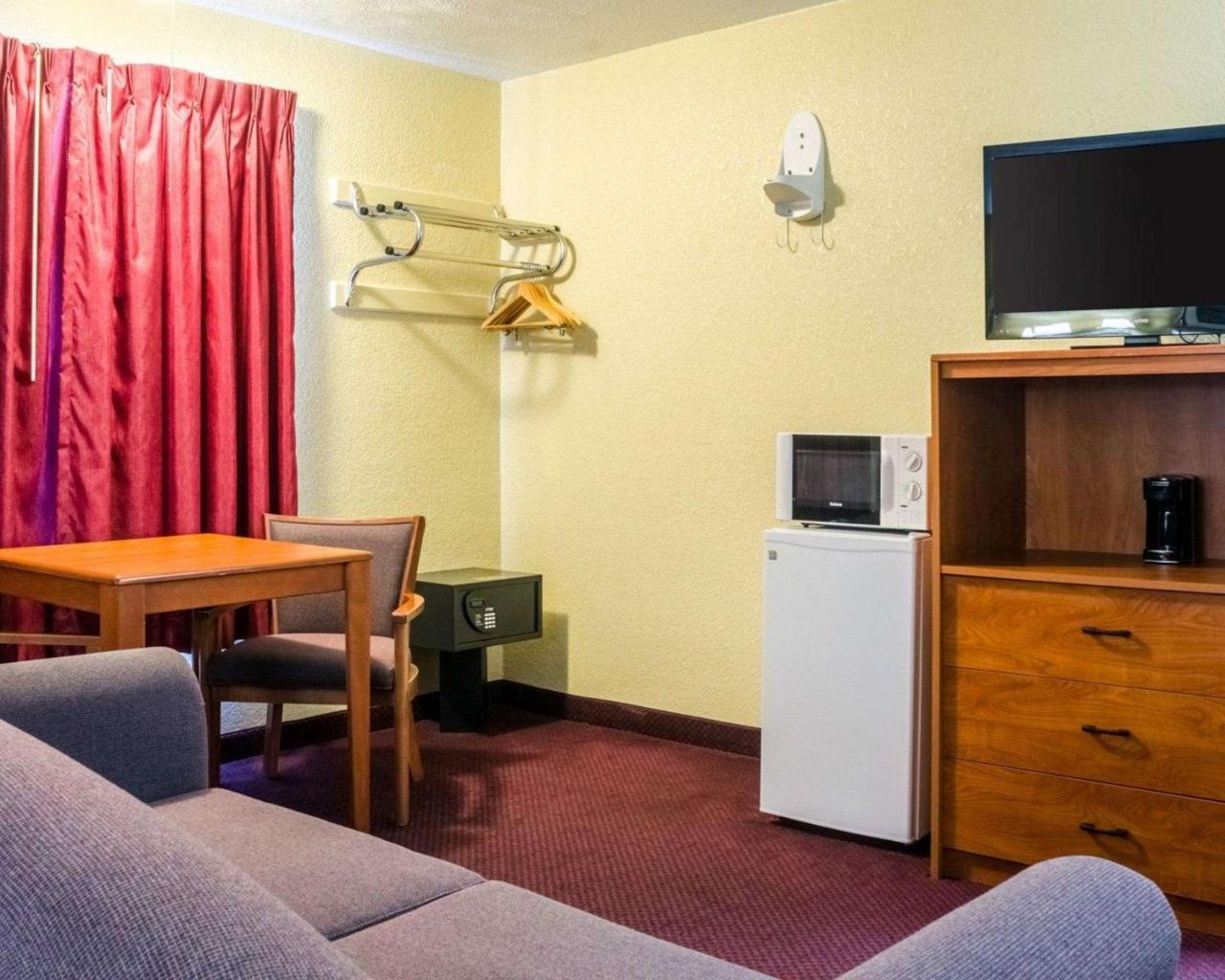Econo Lodge Ottawa Exteriér fotografie